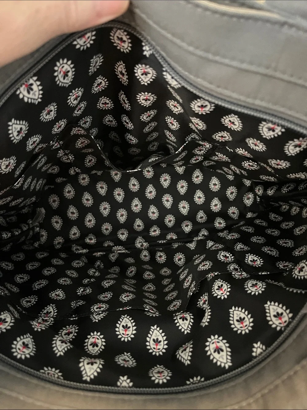 Vera Bradley Quilted Gray Penguin Tote with Red Accents - Picture 3 of 6